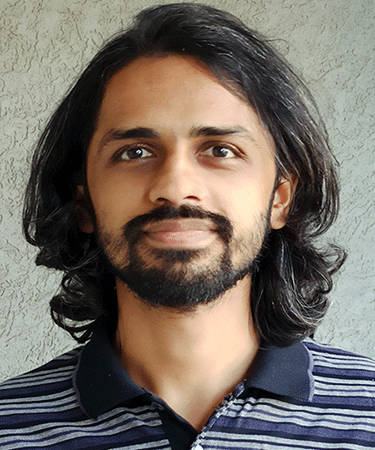 head shot of Rohit Ananthanarayana